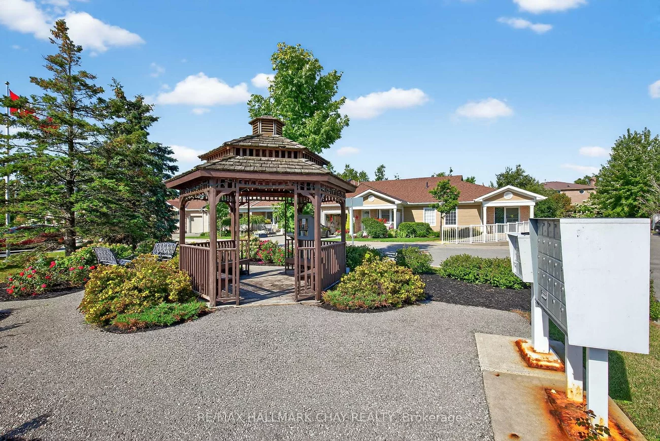 222, Steel, Grove East, Barrie