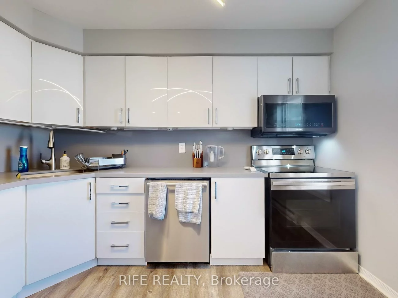 120, D'Ambrosio, Painswick North, Barrie