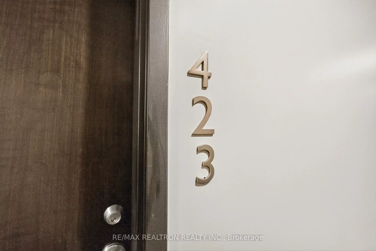 430, Essa, Holly, Barrie