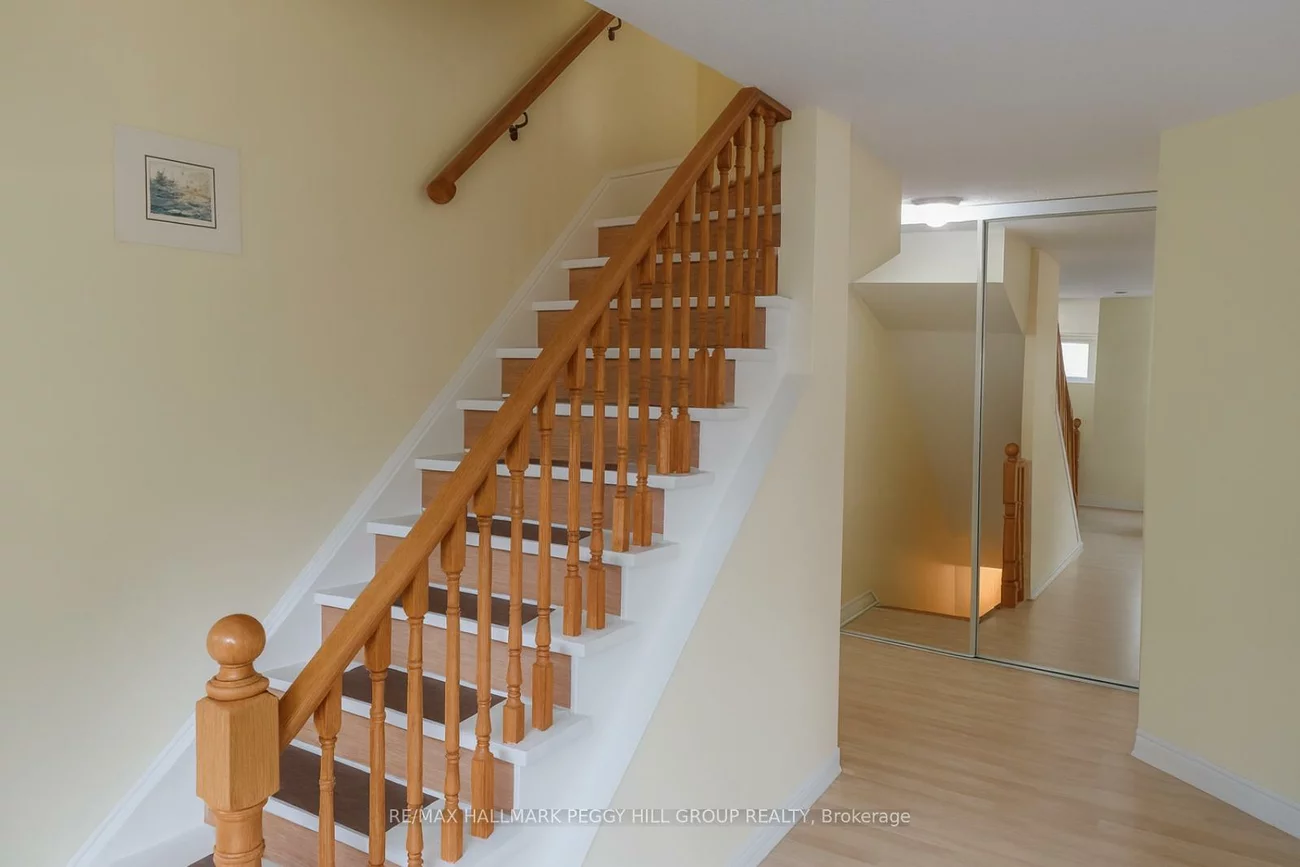 21, Evergreen, Ardagh, Barrie