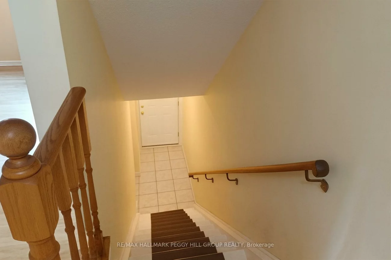 21, Evergreen, Ardagh, Barrie