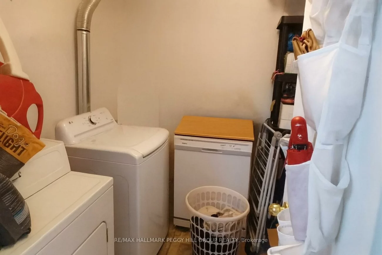 21, Evergreen, Ardagh, Barrie