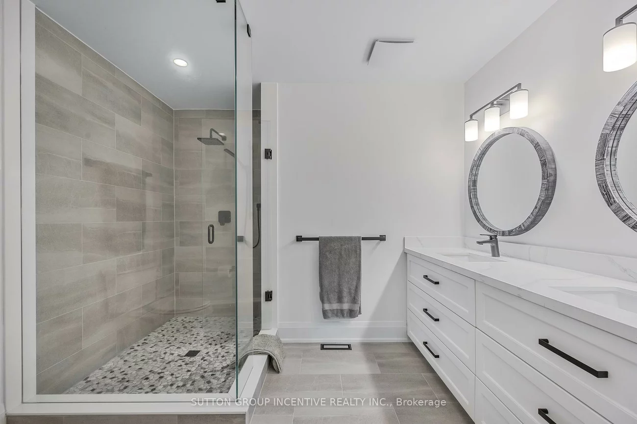 19, White Oaks, Lakeshore, Barrie