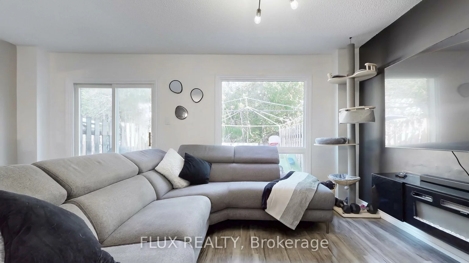 52, Adelaide, Allandale, Barrie