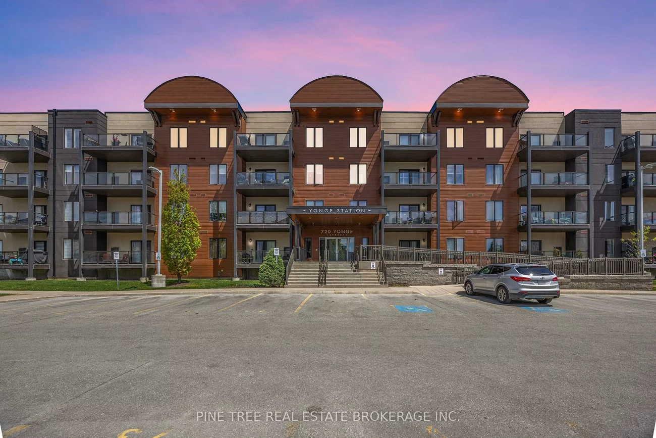 720, Yonge, Painswick South, Barrie