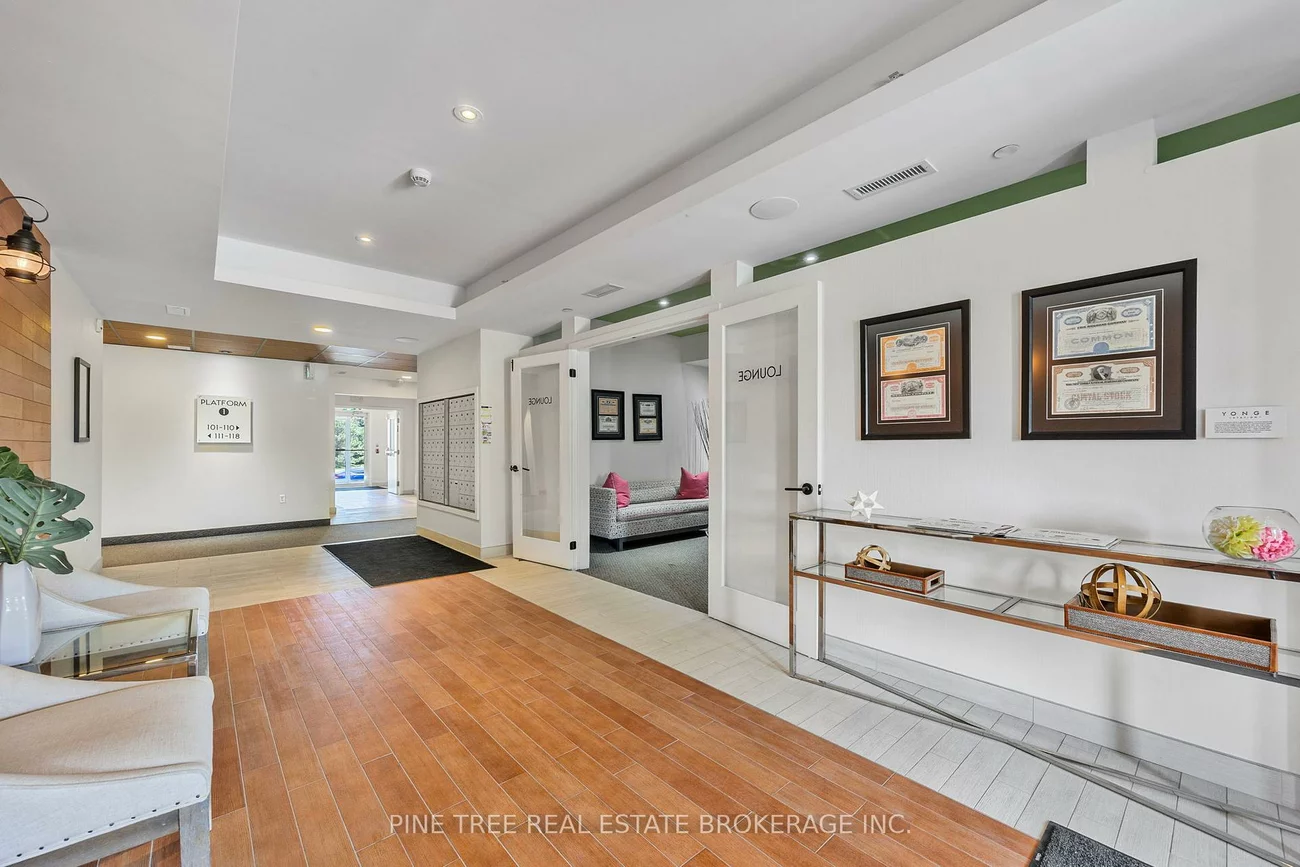 720, Yonge, Painswick South, Barrie