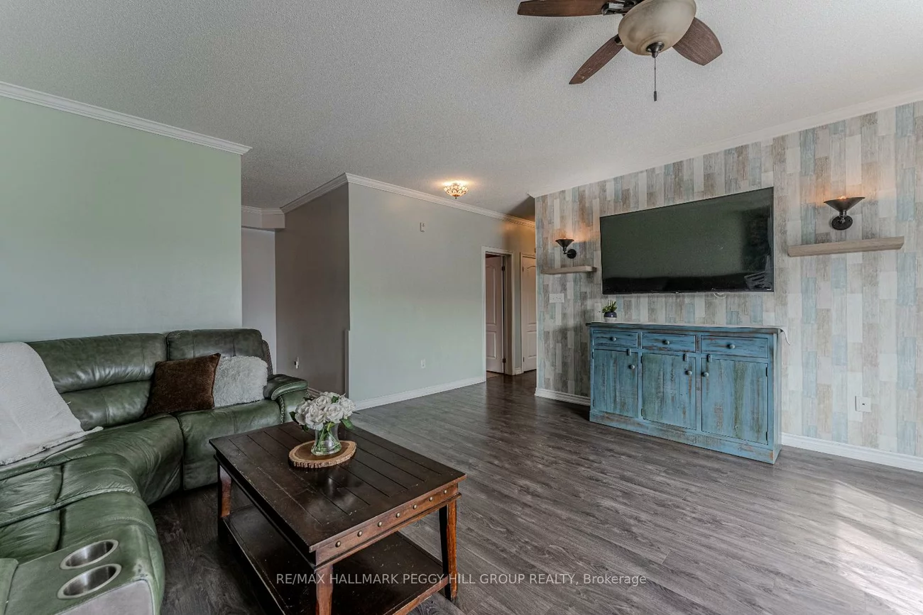 40, Ferndale, Ardagh, Barrie