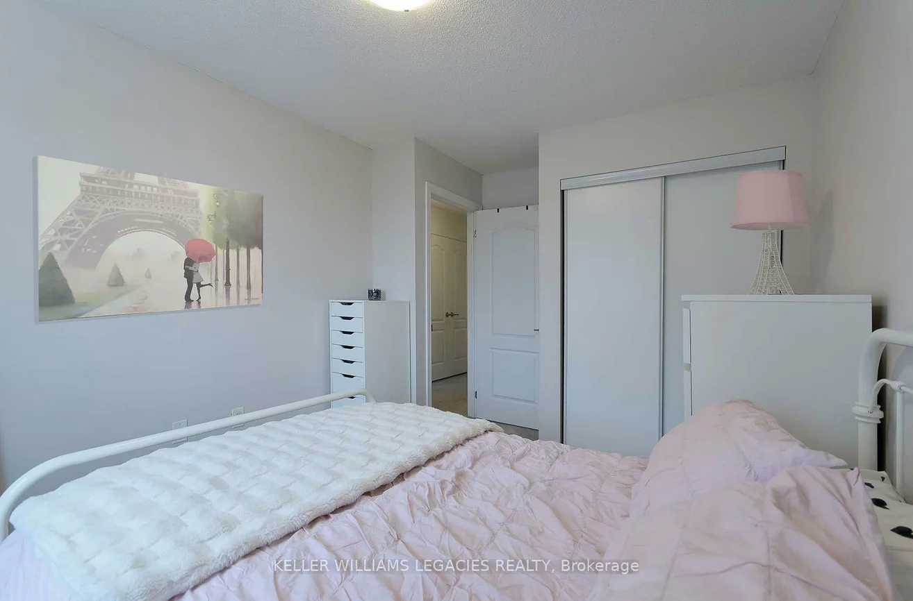 57, FERNDALE, Ardagh, Barrie