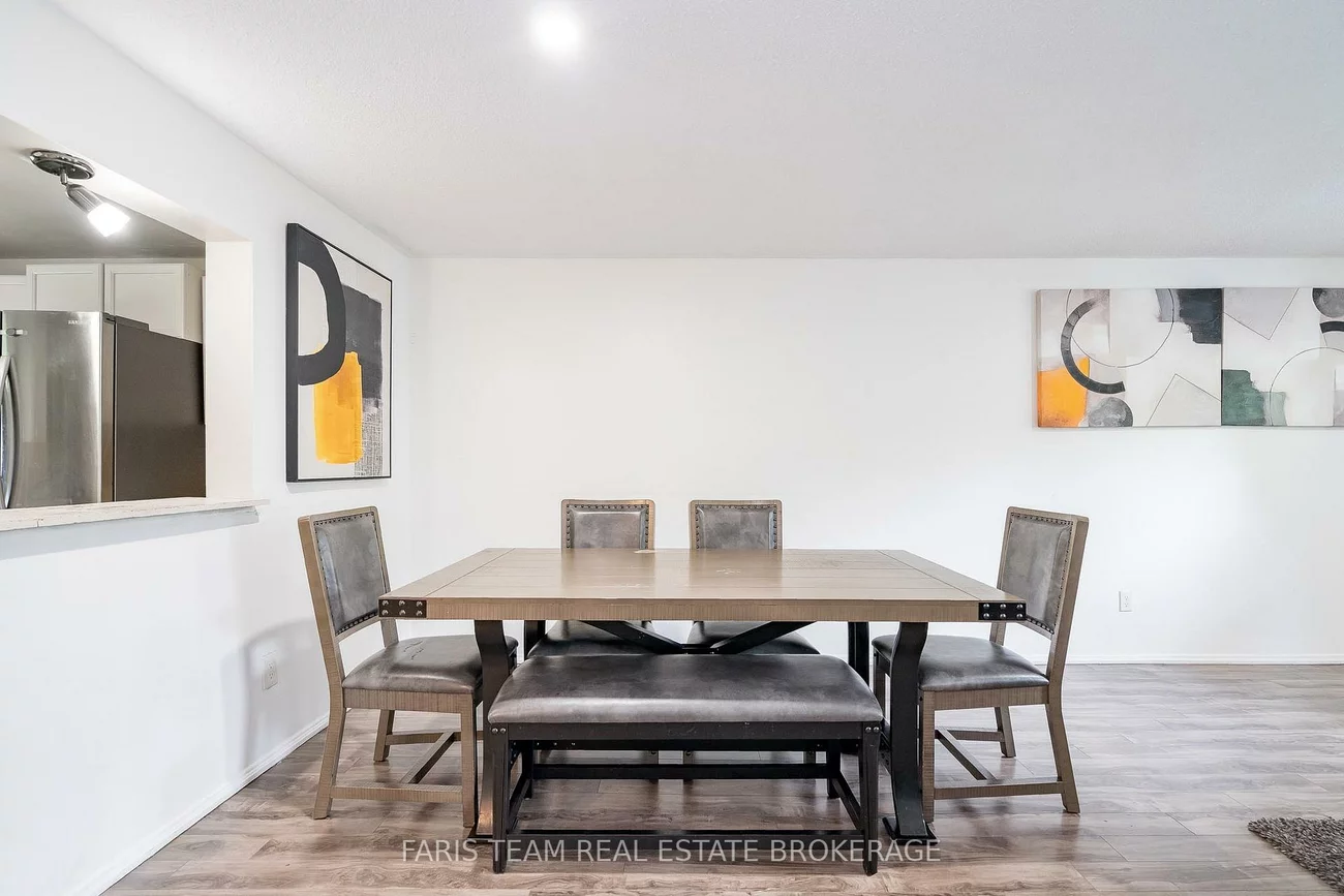 233, Innisfil, Allandale Centre, Barrie