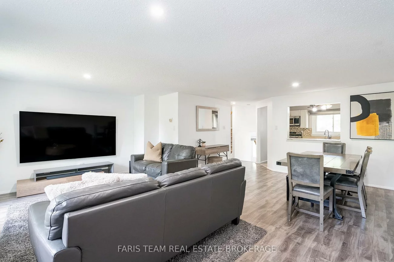 233, Innisfil, Allandale Centre, Barrie