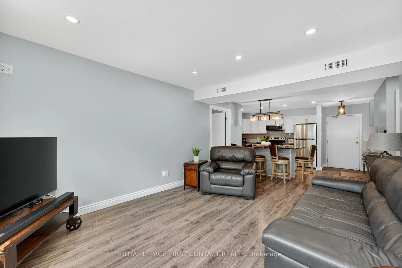 126, Bell Farm, Alliance, Barrie