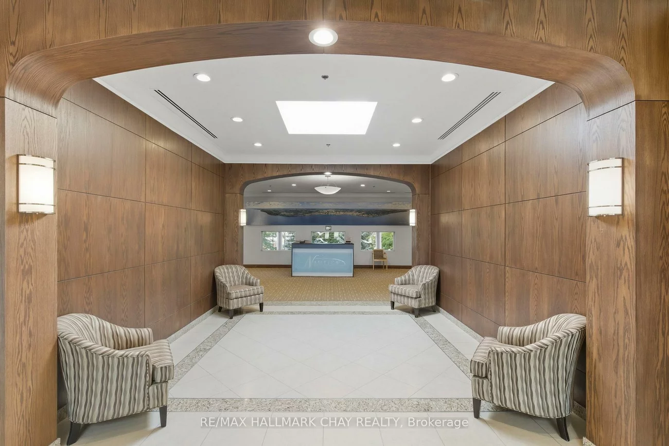 33, Ellen, City Centre, Barrie