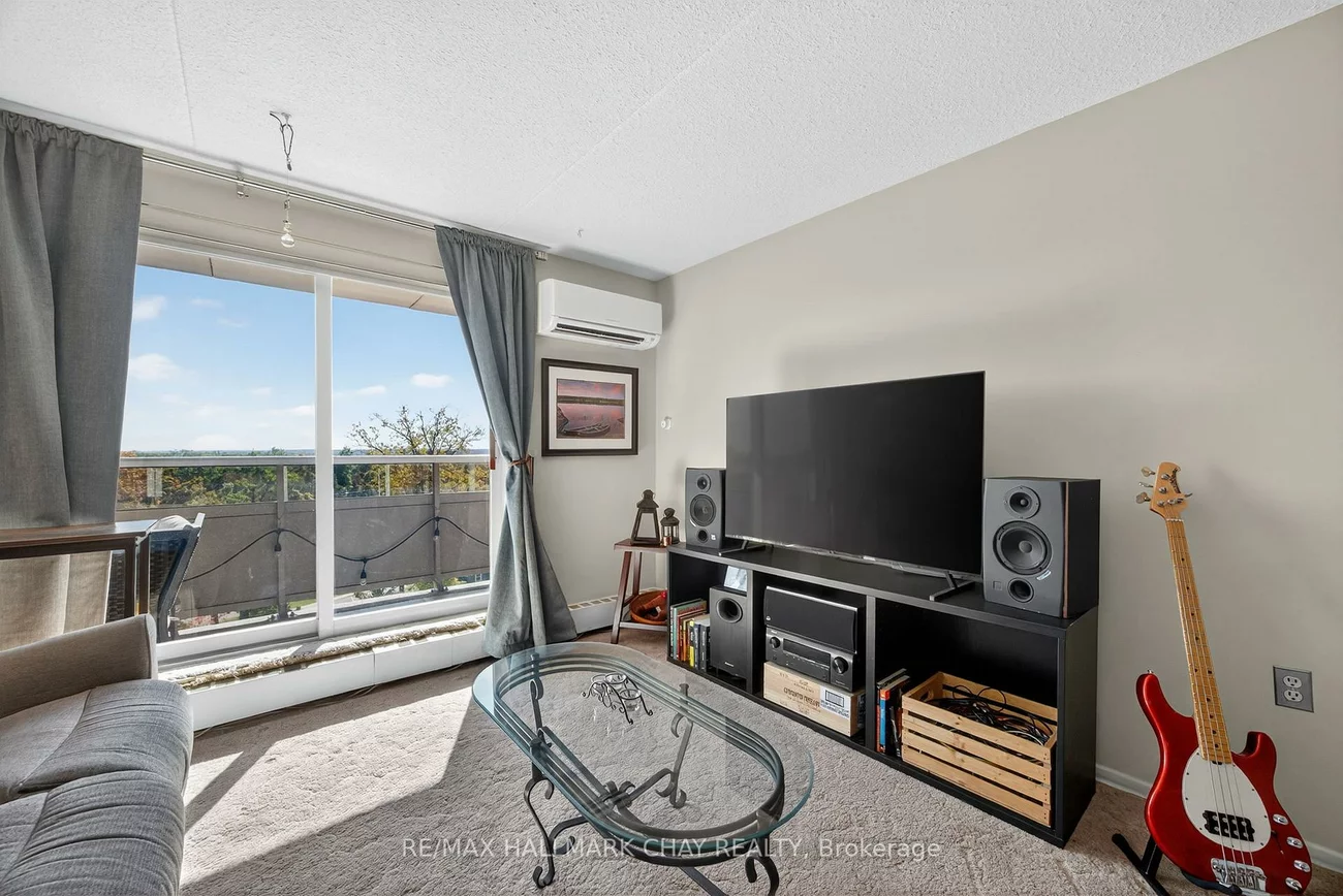 414, Blake, Codrington, Barrie