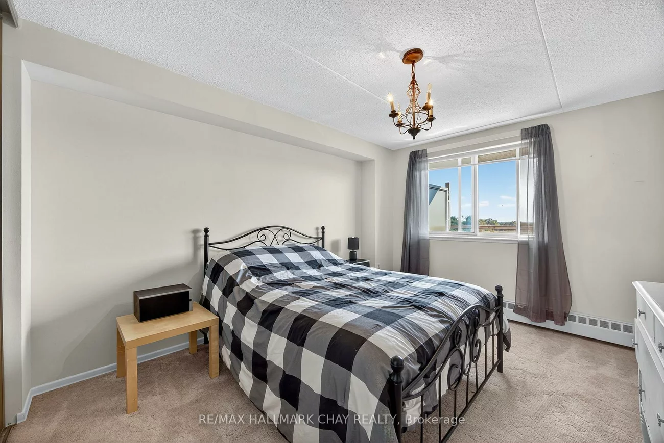 414, Blake, Codrington, Barrie