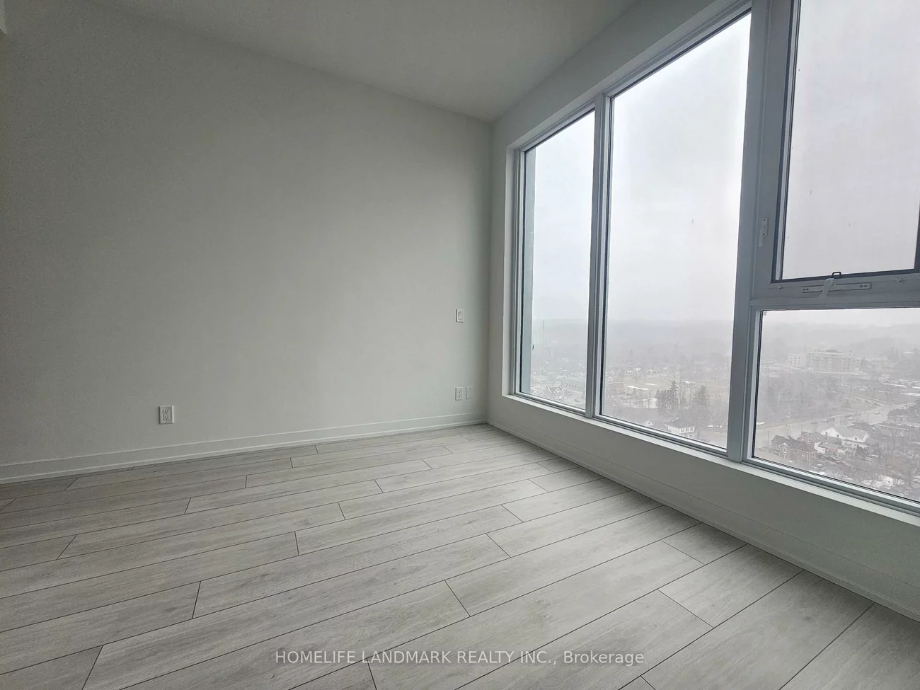 39, Mary, City Centre, Barrie