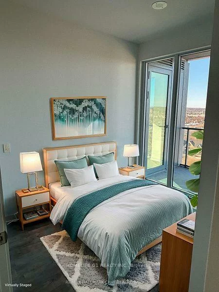 39, Mary, City Centre, Barrie