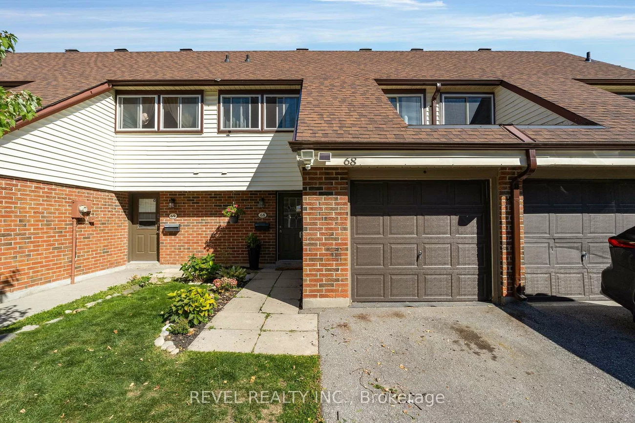 28, Donald, Queen's Park, Barrie