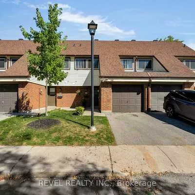 28, Donald, Queen's Park, Barrie