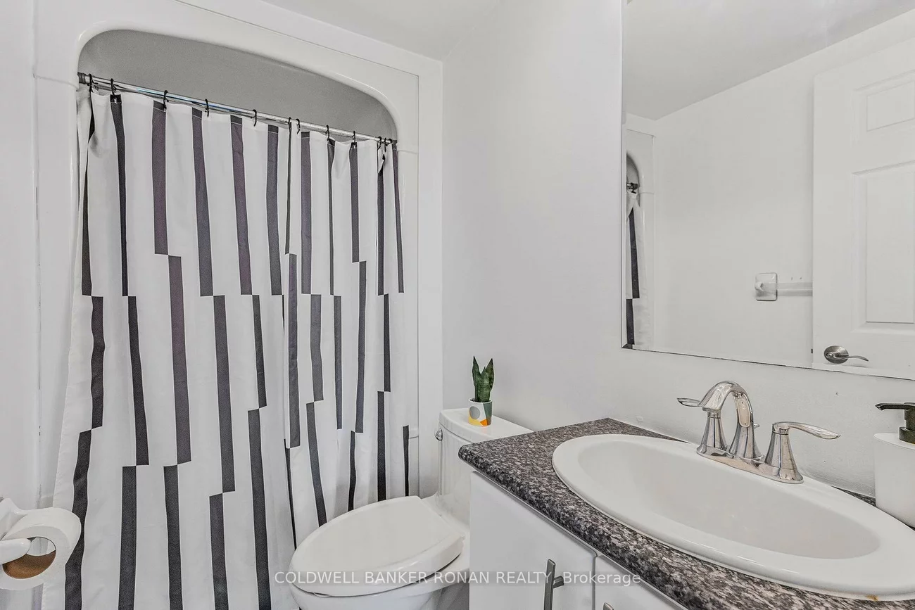 500, Mapleview, Holly, Barrie