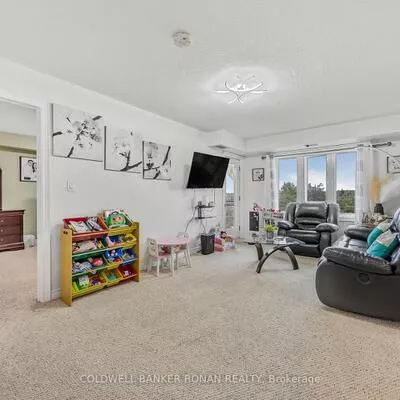 500, Mapleview, Holly, Barrie