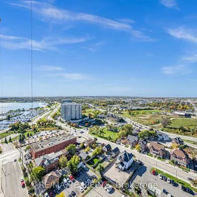 39, Mary, City Centre, Barrie