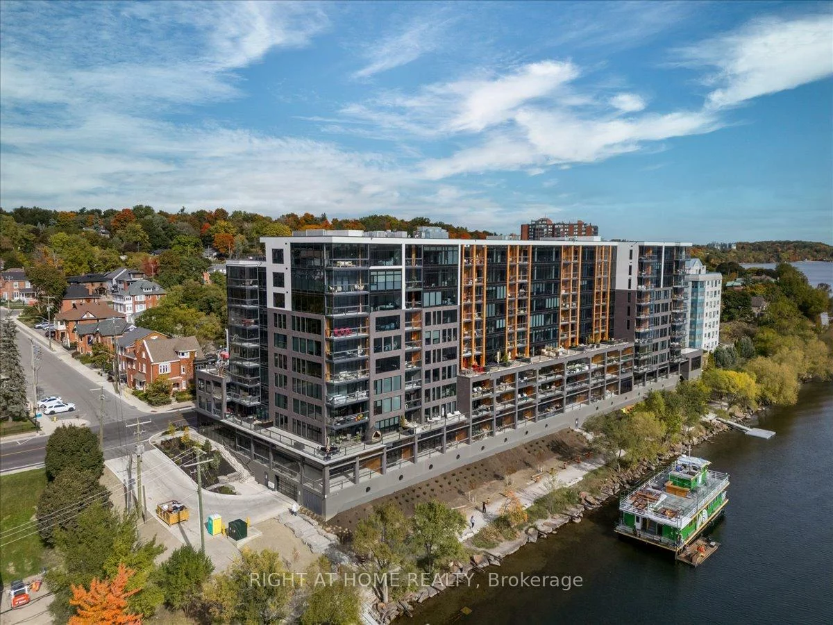 185, Dunlop, Lakeshore, Barrie