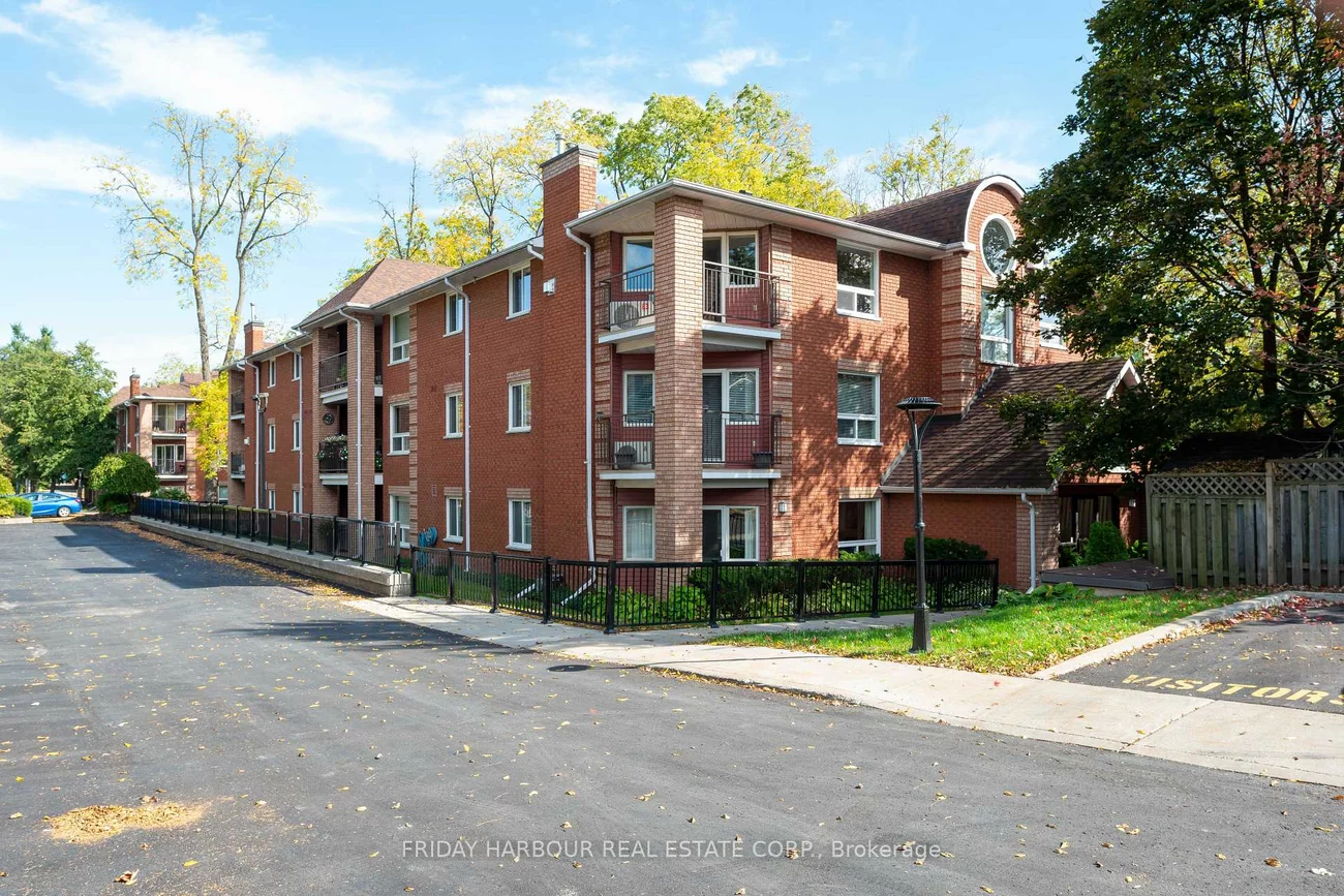 131, Clapperton, Wellington, Barrie