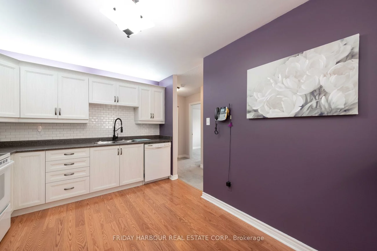 131, Clapperton, Wellington, Barrie