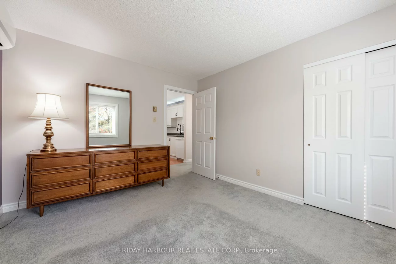 131, Clapperton, Wellington, Barrie