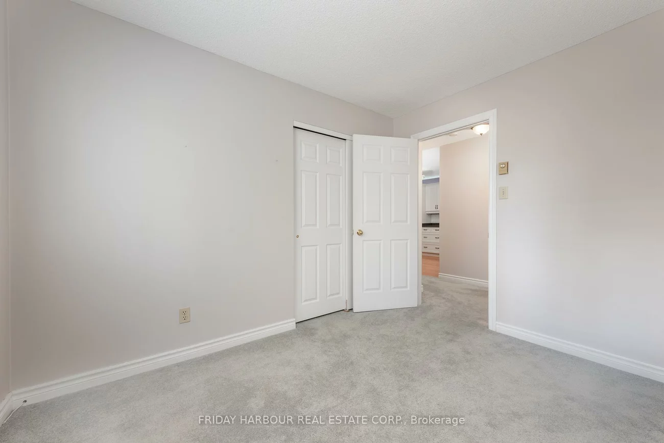 131, Clapperton, Wellington, Barrie