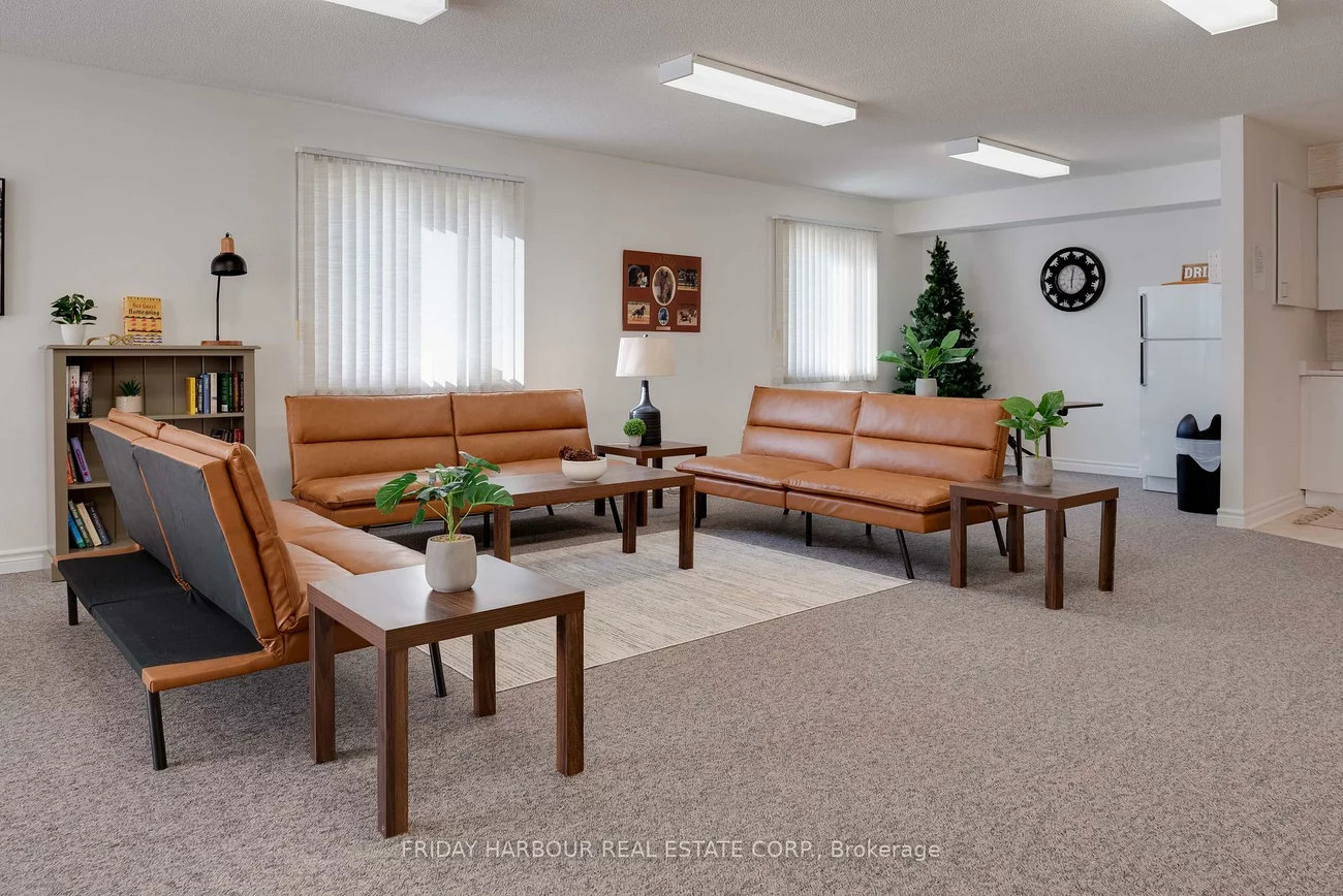 131, Clapperton, Wellington, Barrie