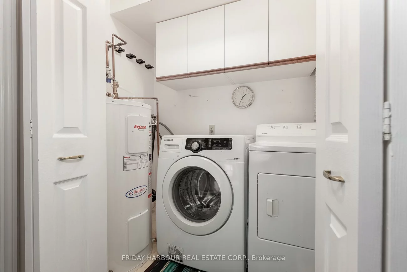 131, Clapperton, Wellington, Barrie