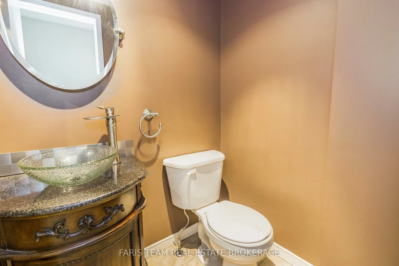 52, Adelaide, Allandale, Barrie