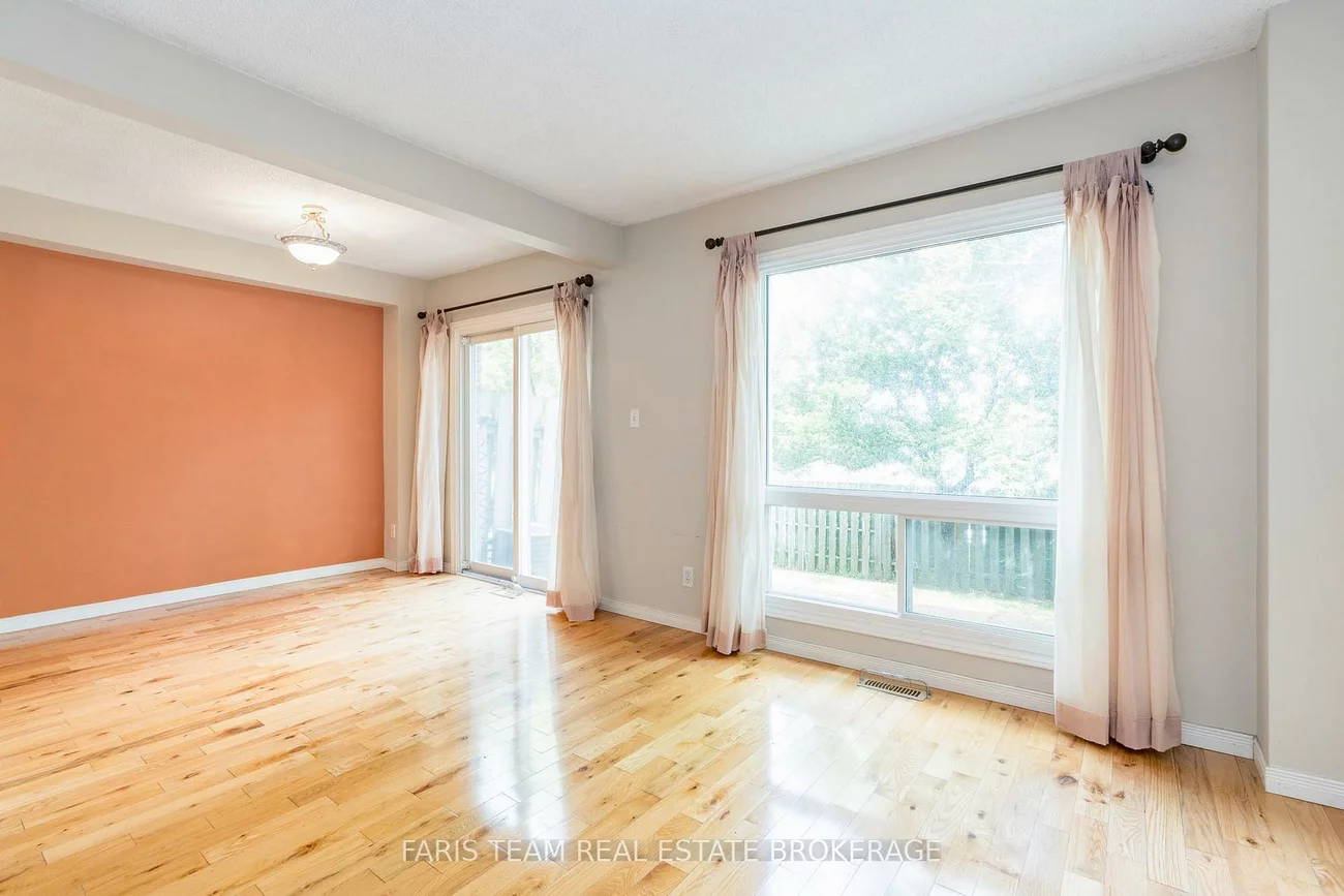 52, Adelaide, Allandale, Barrie