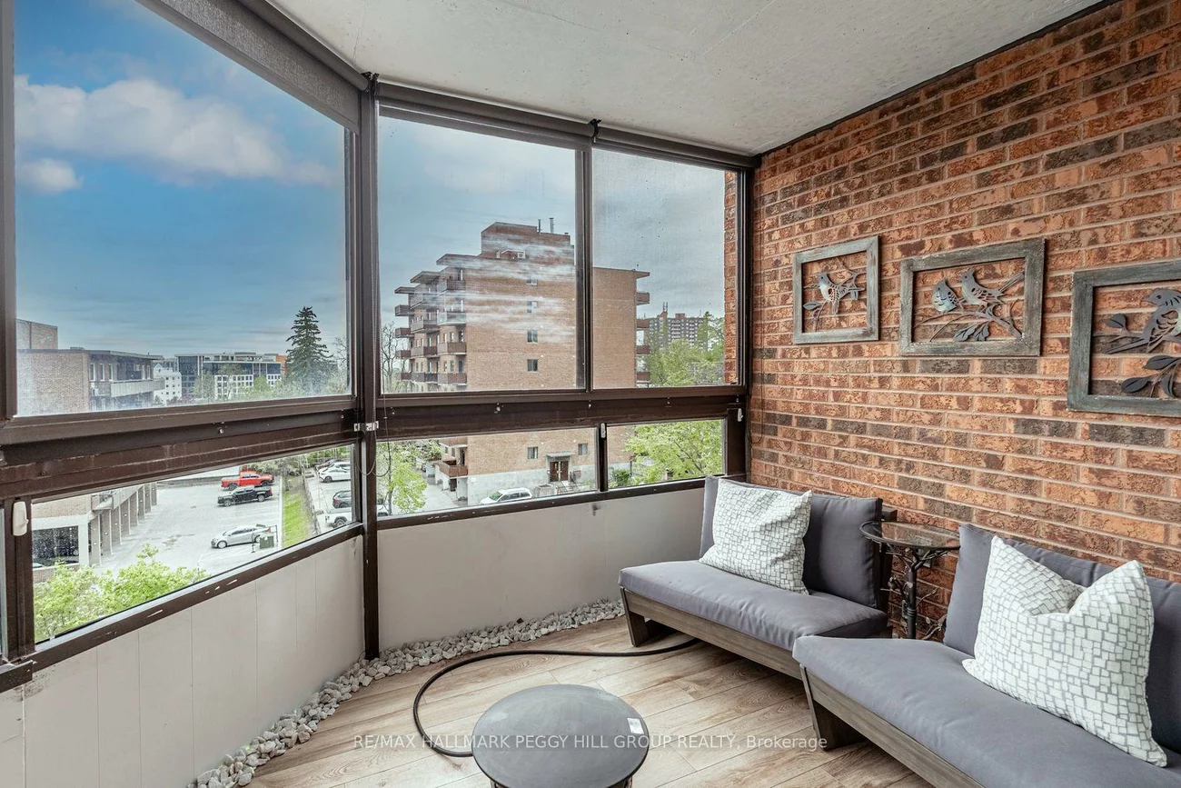 181, Collier, City Centre, Barrie