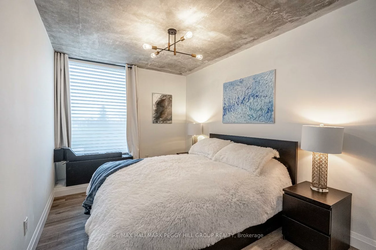 181, Collier, City Centre, Barrie