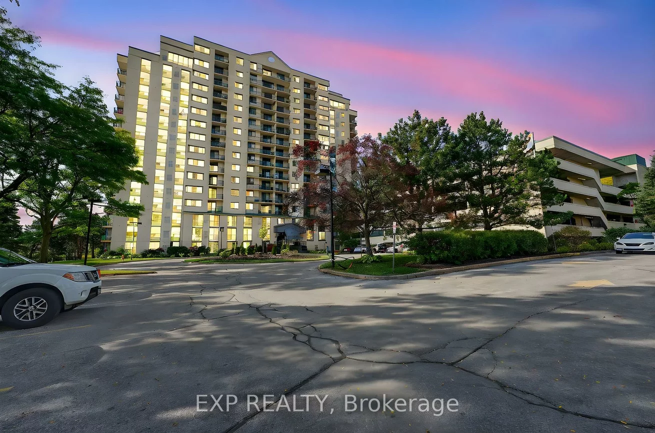 75, Ellen, City Centre, Barrie