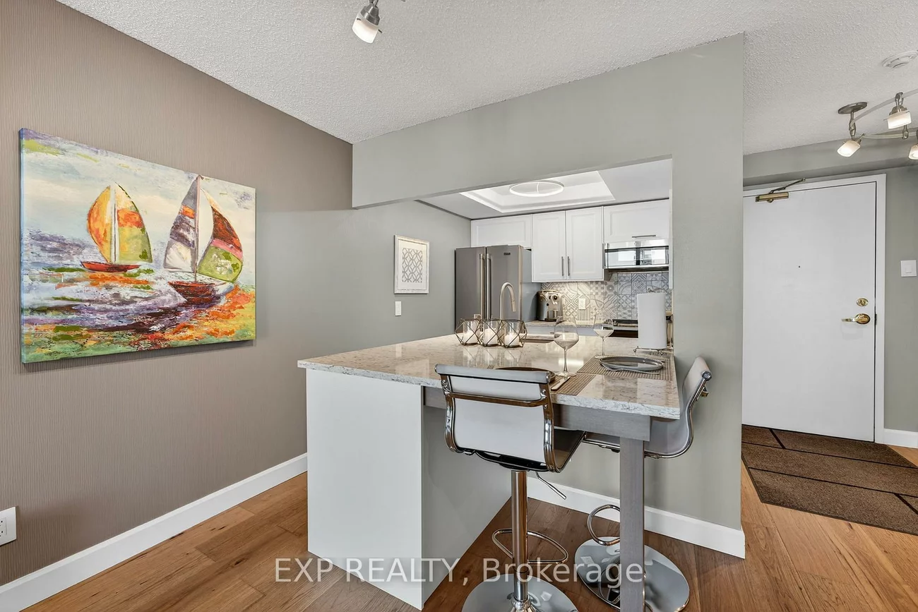 75, Ellen, City Centre, Barrie