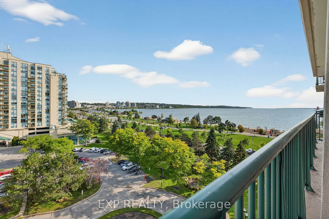 75, Ellen, City Centre, Barrie