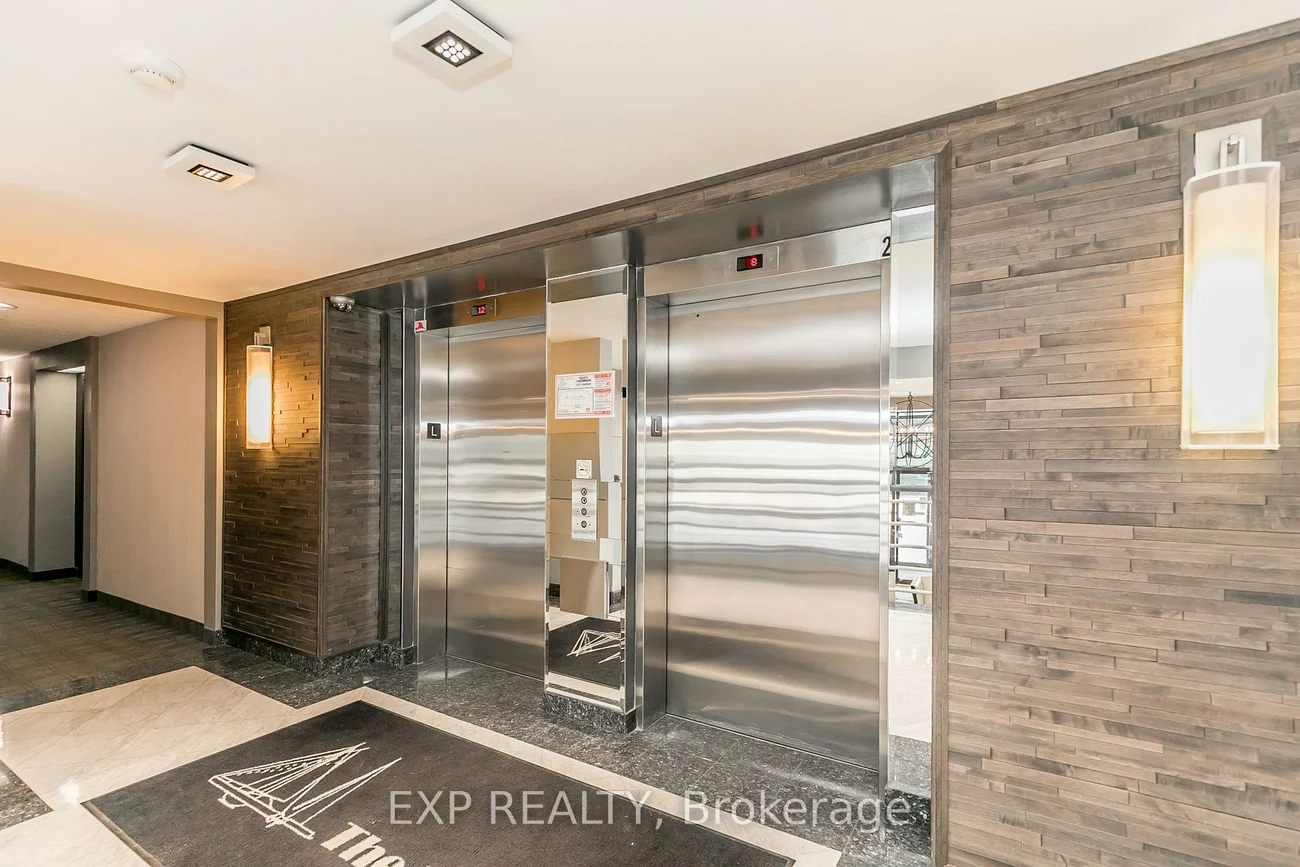 75, Ellen, City Centre, Barrie