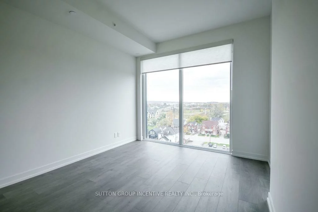 39, Mary, City Centre, Barrie