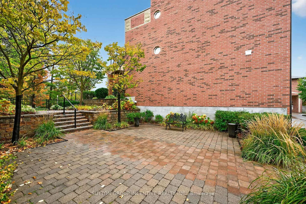 23, White Oaks, Lakeshore, Barrie