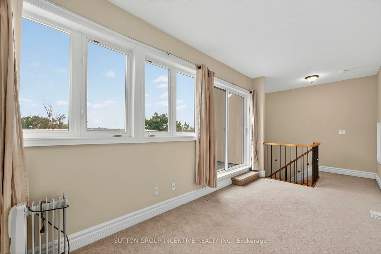 23, White Oaks, Lakeshore, Barrie