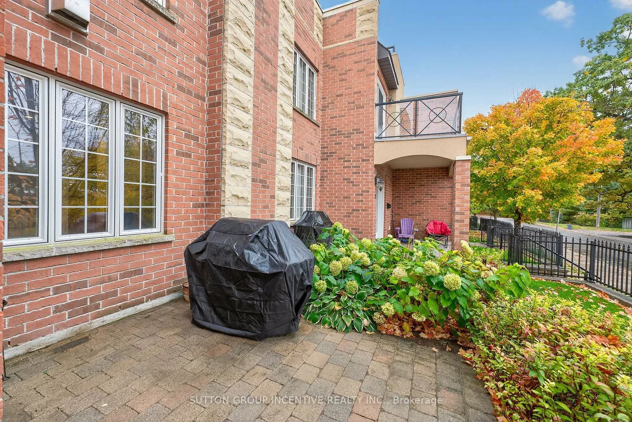 23, White Oaks, Lakeshore, Barrie