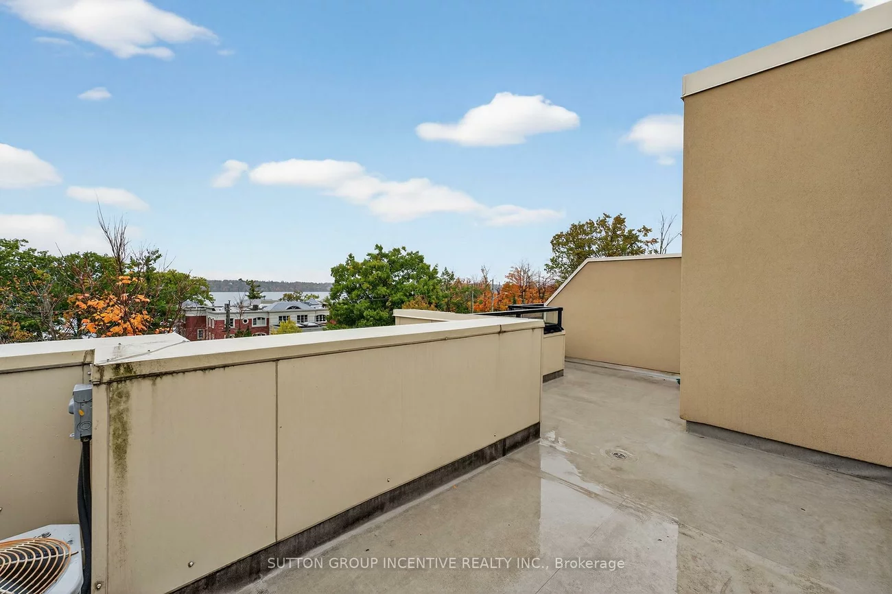 23, White Oaks, Lakeshore, Barrie