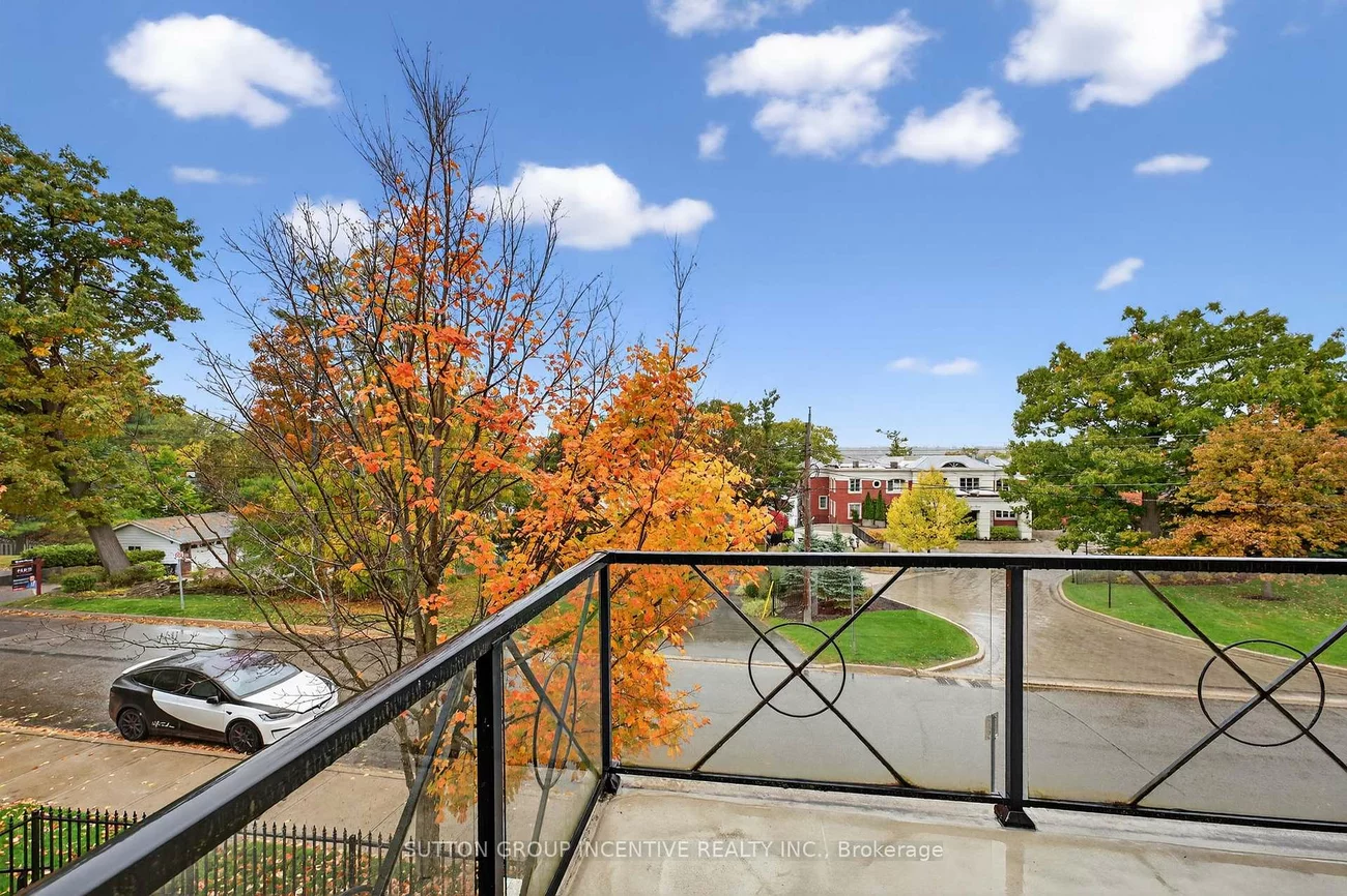 23, White Oaks, Lakeshore, Barrie