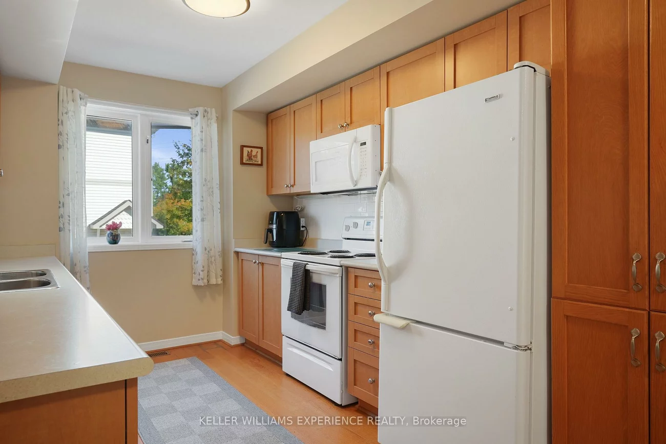 440, Yonge, Painswick North, Barrie