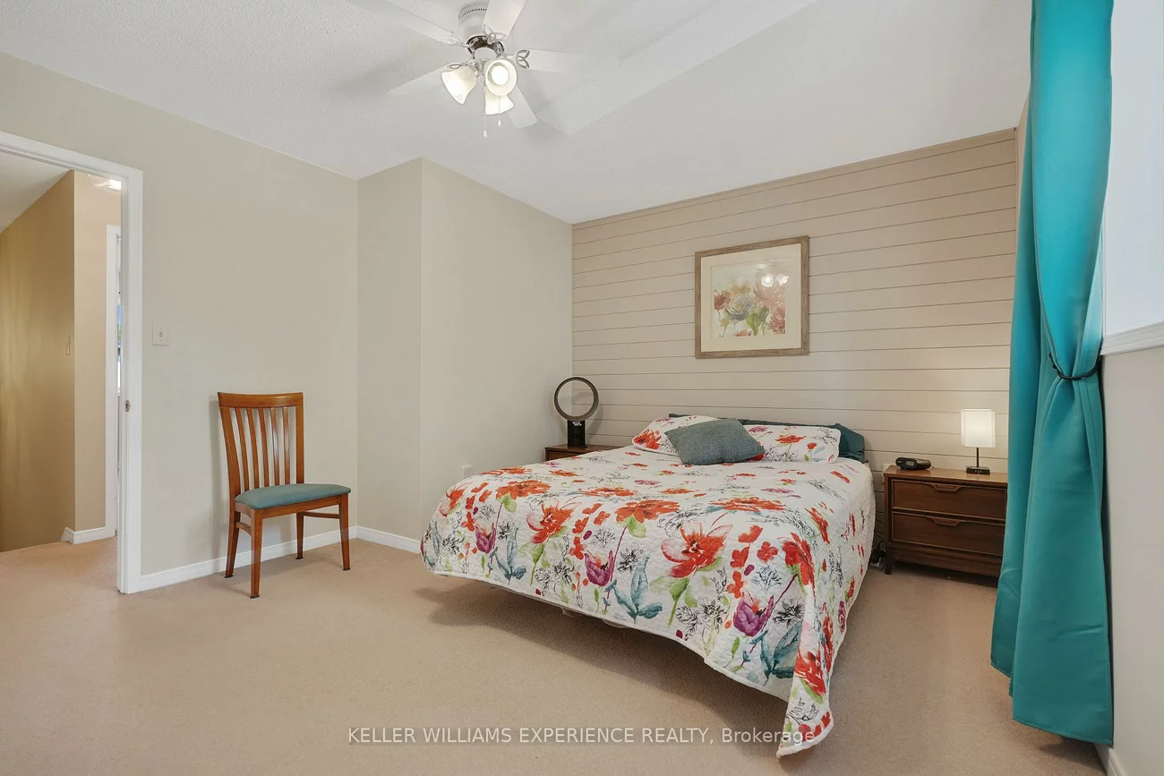 440, Yonge, Painswick North, Barrie