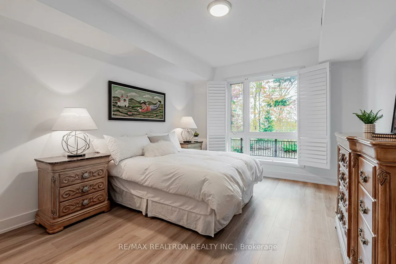 302, Essa, Ardagh, Barrie