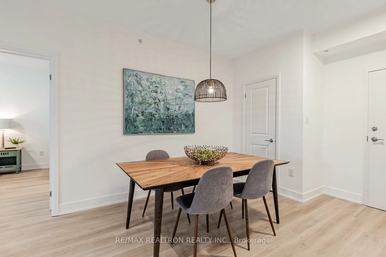 302, Essa, Ardagh, Barrie